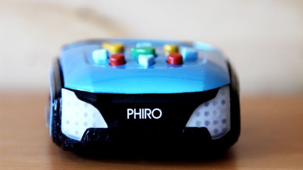 GLO Tech: PHIRO - Robot for Kids Code Learning 