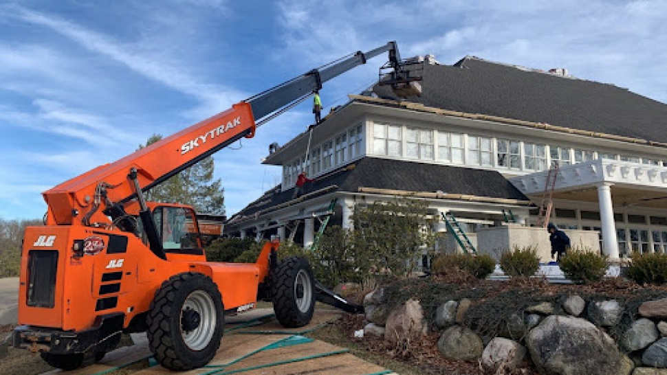 Understanding Commercial Roofing Quotes and Emergency Roof Leak Repair