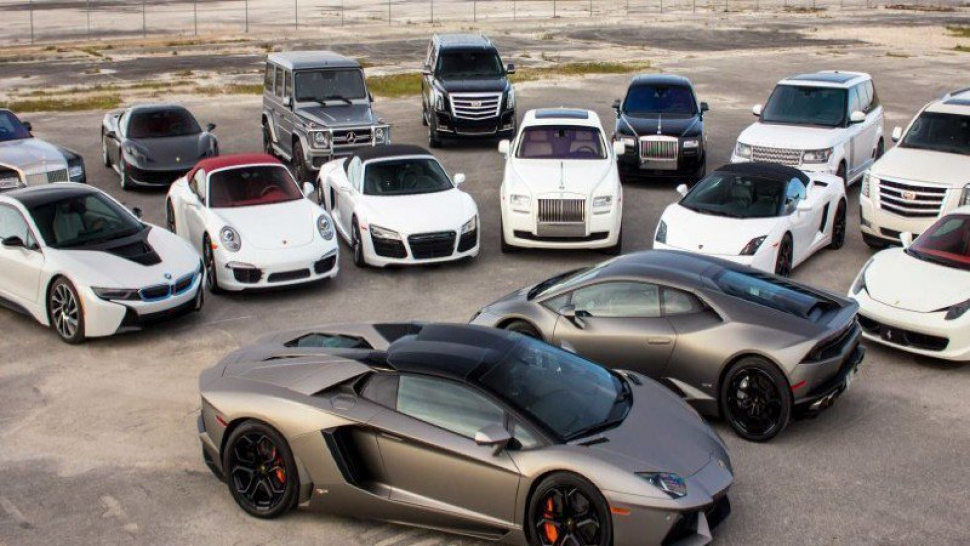 How to Set a Budget for Car Auctions in Pakistan