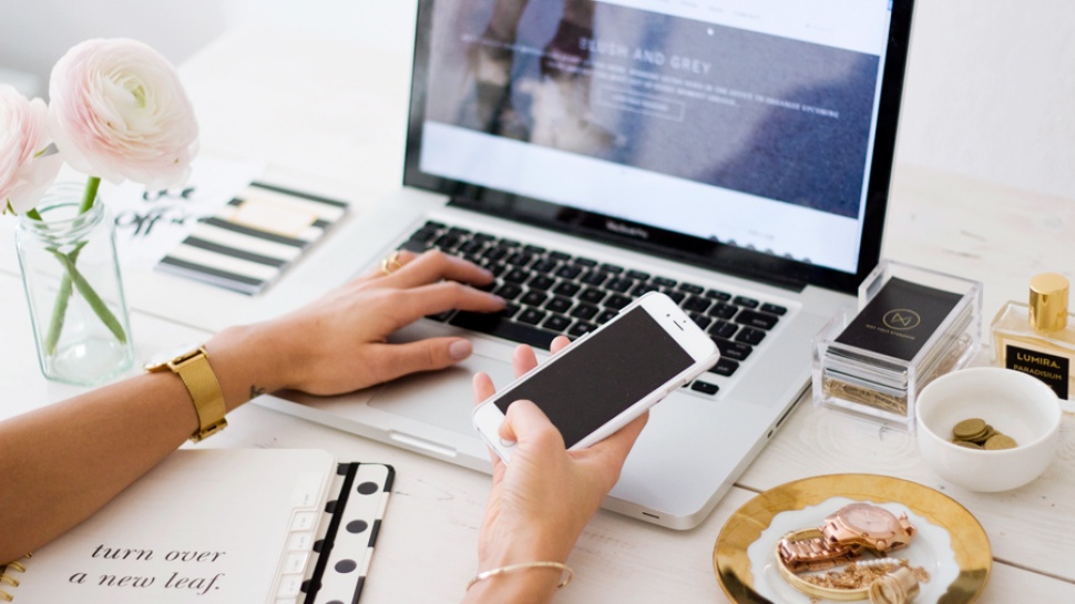 How to Become a Full-Time Blogger?