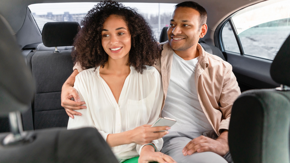 Making Airport Travel in London Easier: A Complete Guide to Choosing the Right Transfer