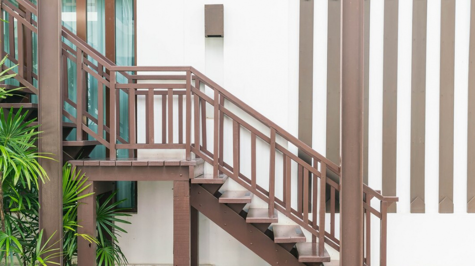 Why Are Stainless Steel Stair Railings and Cable Railing Systems So Popular?