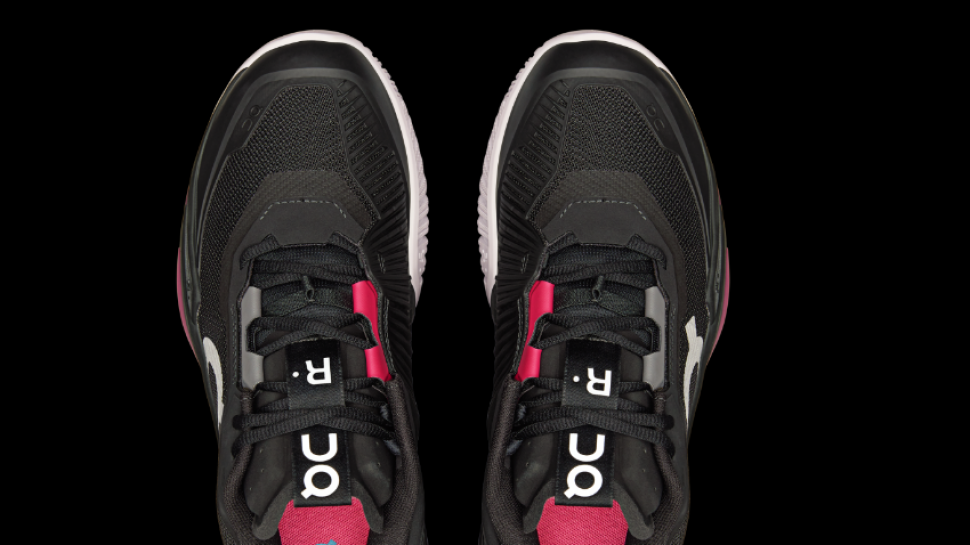 On Cloud Tennis Shoes: Features, Fit, Comfort, and Care Guide