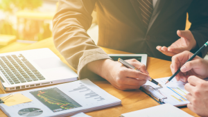 What Are the Best VAT Deregistration Services in Dubai for Businesses?