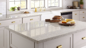 How to Incorporate Natural Stone into a Modern Home